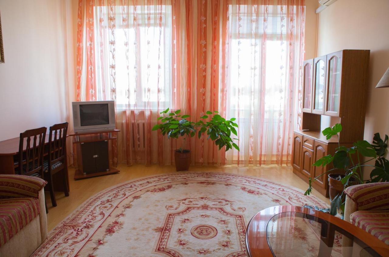 Hotel Vinnytsia Sawoy Habitación foto